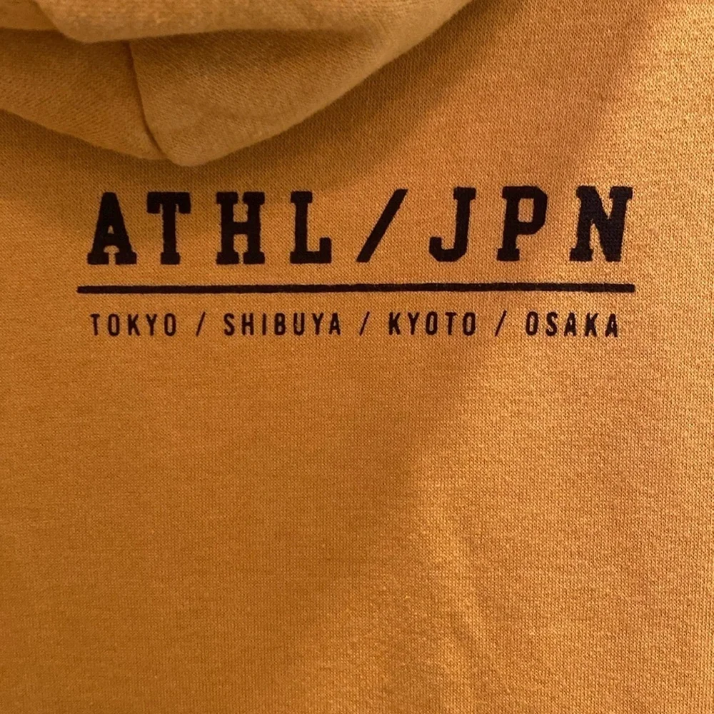 Blind Rooster Tiger Wraparound Graphic Sweatshirt Hoodie Mustard Yellow LARGE - Picture 3 of 7